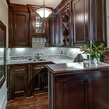 Michael Molthan Luxury Homes - Wine Rooms and Bars