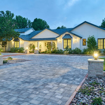 Modern Farmhouse in the Valley