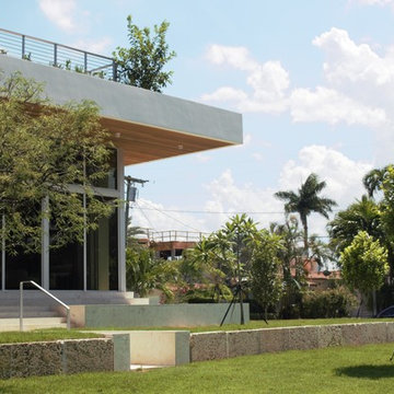 Miami Beach - Venetian Isles Modern Home