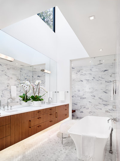 Современный Ванная комната by BF Homes LLC.