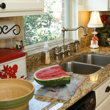 kitchen sink backsplash