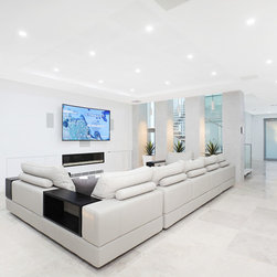 Perlino Bianco Cross Cut honed limestone - Products