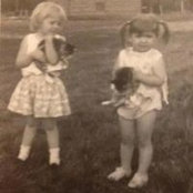 Lisa Molnar's photo