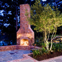 Outdoor Kitchen/Fireplace