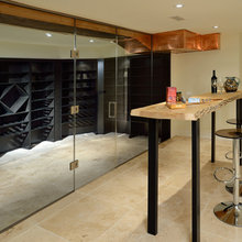Cottage: Kitchen