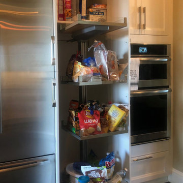 Kessebohmer pantry pullout