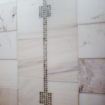Herndon Hall Bath