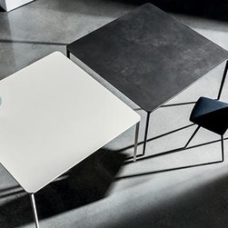 Slim cermanic by SOVETITALIA - Dining Tables