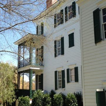 Sweetbottom Plantation, Johns Creek, Replica of Disneys Haunted Mansion