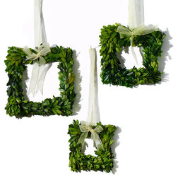 Contemporary Wreaths And Garlands Boxwood Square Wreaths, Set of 3