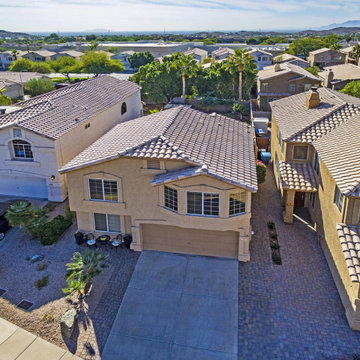 Selling a home in Phoenix during the Holidays