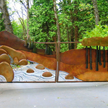 Loma Rica entry gates