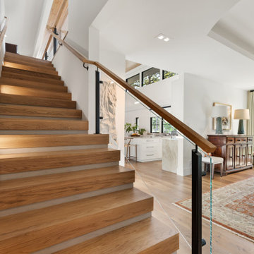Modern Oak Staircase with Sleek Glass Railing