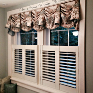 Kingston Valance over Cafe Shutters