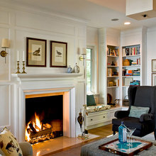 Guest room Fireplace