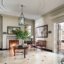 WTrailFoyer