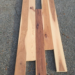 Hickory 5 3/16'' knotty grade oiled Horizon - Engineered Wood Flooring
