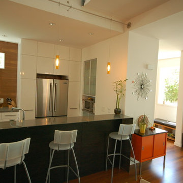 B- Line Medium 003 | kitchen