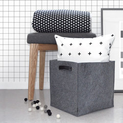 OLLI+LIME CROSS COLLECTION - Nursery Decor