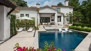 Top Water Pools : Design, Service, Maintenance & Chemical : Victoria Texas