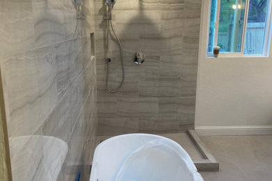 Bathroom - bathroom idea in San Francisco