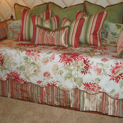 Bedrooms - Bedding