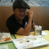 Huey Ly's photo