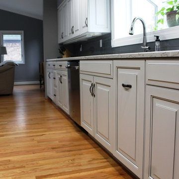 Grabill Cabinets Kitchen - Olde Towne in Custom Paint w/ Nickel Glaze & Mystic