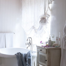 Susan's bathroom
