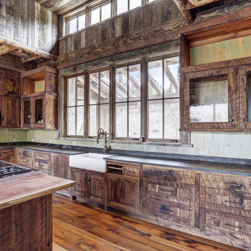 143 Westward Trail