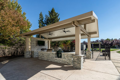 Patio - contemporary patio idea in Sacramento