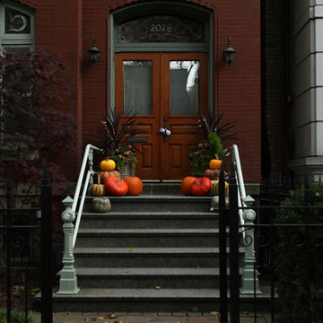 Photo Tour: Chicago Neighborhoods Dress Up for Fall