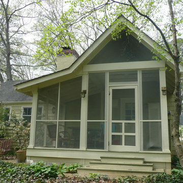 Rugby Road Screened Porch