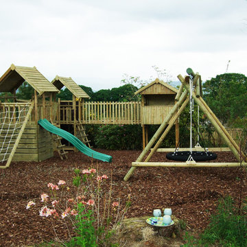 Caledonia Play equipment