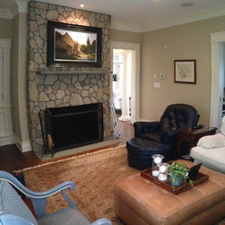Artwork in Traditional Homes - Artwork