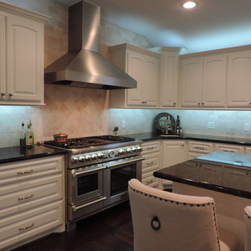 Trailwood Remodel: Kingwood, Texas