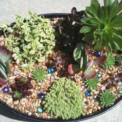 Custom Planters - Outdoor Pots And Planters