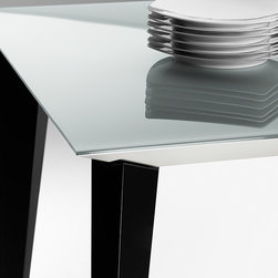 Ancora Bacher - Dining Tables