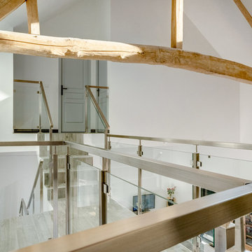 Garde-corps inox gamme carrée verre plein, escalier passerelle et mezzanine