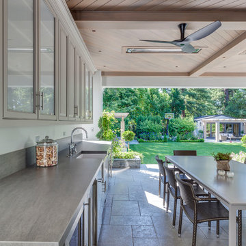 Outdoor Kitchen
