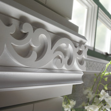 Traditional moulding with highlighted windows in the background