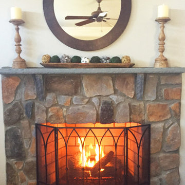 34" Round Hammered Copper Mirror (MFR3434)