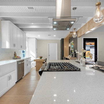 2507 Pomeran Dr