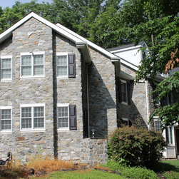 QuarryCut Stone - Mica Blend - Irregular 2 - Siding And Stone Veneer