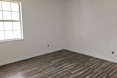 Living room - living room idea in Orlando