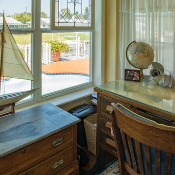 Country-Style Palmetto, FL Home for Sale