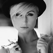 Britt Stuk's photo