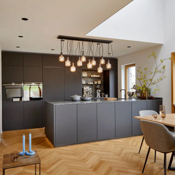 LEICHT 2022 | THE BLACK BACKOFFICE KITCHEN PROJECT