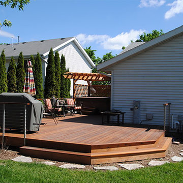 Deck in SW Madison with Cable Railing & Pergola