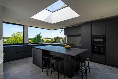 This is an example of a kitchen in Oxfordshire.